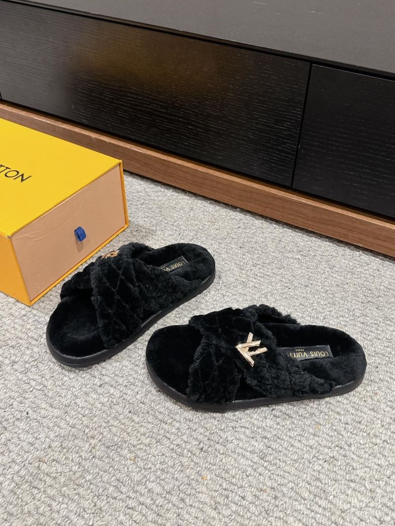 Louis Vuitton Slippers